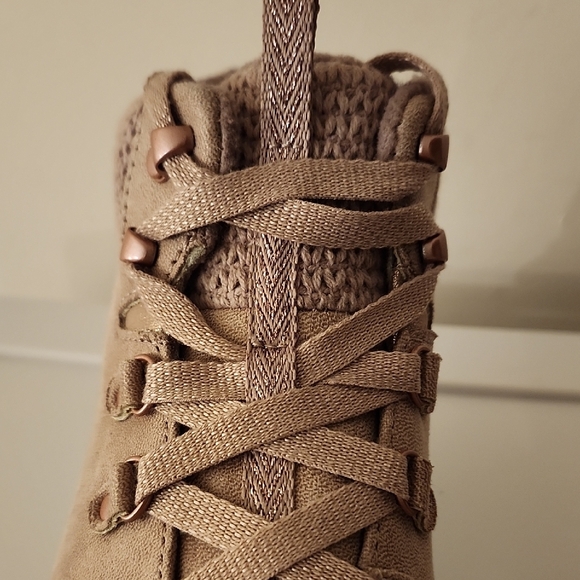 Skechers Synergy Hiker Boots - Picture 4 of 12